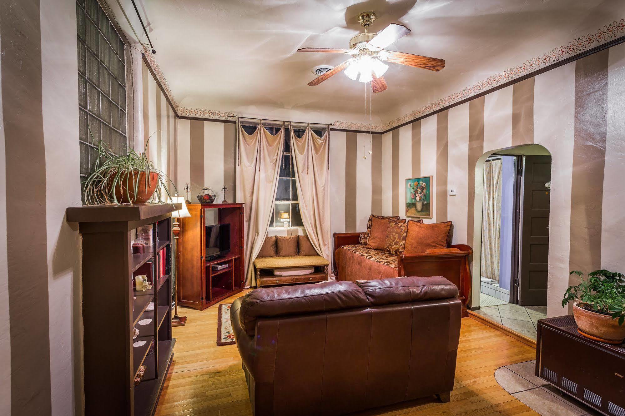 Downtown Historic Bed & Breakfast Albuquerque Bagian luar foto